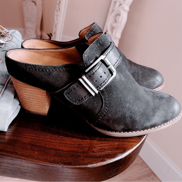 Vionic Cheyenne clogs - Picture 2 of 15